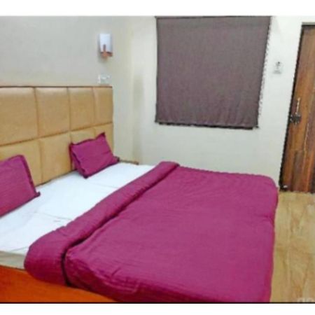 Hotel Basera Guest House, ซาฮารันปูร์ ภายนอก รูปภาพ